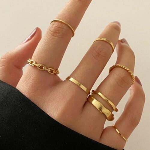 New Design Punk Style Gold Twist Chain Rings Set for Women Girls Fashion Hollow Round Thin Finger Rings Female Jewelry 2021