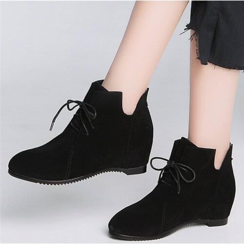 2020 Casual Shoes Women Lace Up Genuine Leather Hidden Wedge Ankle Boots Female Round Toe Party Platform Pumps Shoes Chic Shoes