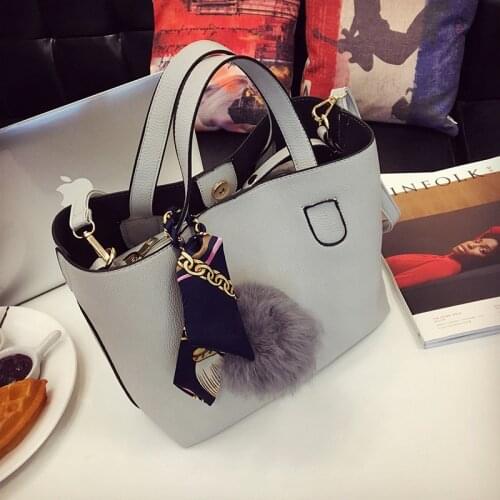 Womens bag 2021 spring new wool ball bag silk scarf bucket mother bag ladies messenger bag handbag shoulder bag