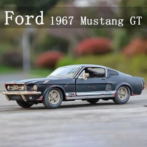 1:24 Ford 1967 Mustang GT Retro Sports Car Static Die Cast Vehicles Collectible Model Car Toys Birthday gift