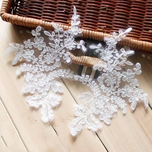 10Pieces Embroidered Appliques Motif Cord Bridal Dress Lace Applique Sew On Patch White Flower Collar Lace