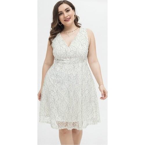 Plus Size Dresses Elegant 2021 Summer V Neck Loose Casual Lace Pure White Pattern Waist Repair Sleeveless Party A Line Sexy