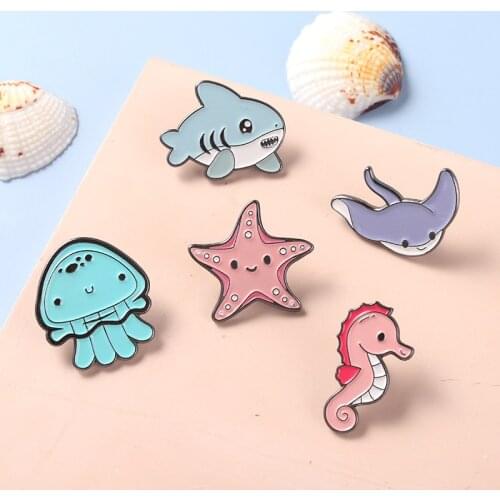 Sea Hippocampus Starfish Shark Enaml Pin Marine Life Brooches Cute Bag Clothes Lapel Pins Badge Jewelry for Friends Wholesale
