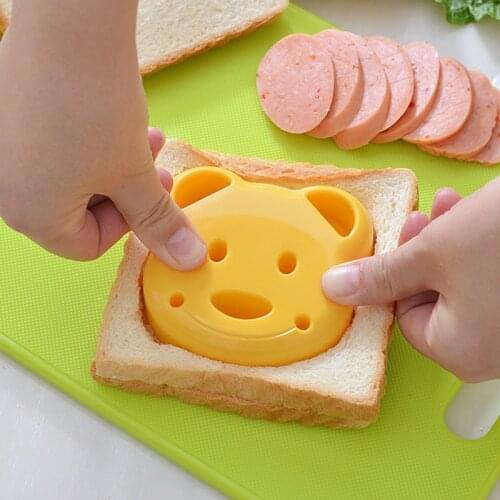 1PC Little Bear Shape Sandwich Mold Cute Bread Biscuits Embossed Device DIY Cake Cutter Mold Kitchen Breakfast Accessories