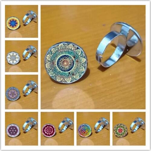 Ganchang Rings With Crystals