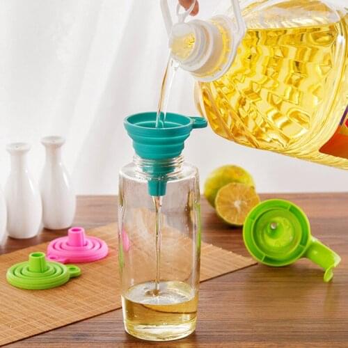 Silicone Funnel Folding Portable Funnels Be Hung Household Liquid Dispensing Convenience Mini Kitchen Gadgets and Accessories