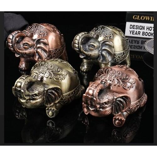 Metal ashtray, elephant with cover, seal, fall proof, windproof, creative, personalized decoration, ashtray, mens gift