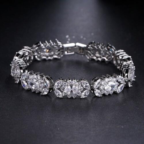 Emmaya Luxury Wedding Jewelry Unique Design AAA + Cubic Zircon Bride Wedding Bracelets & Bangles For Women