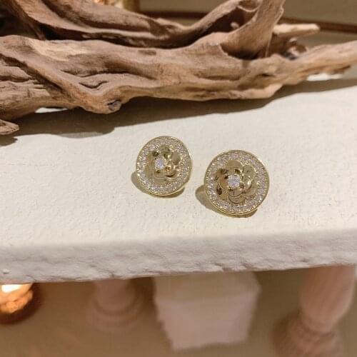 ​ZDMXJL 2021 New Fashion Womens Earrings Fine Simple Geometry Round Zircon Flower Earrings For Women Jewelry Gifts Wholesale