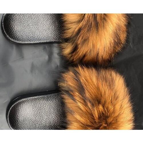 Custom Fur Slides Women Fur Slippers Furry Fox Fur Flip Flops Women Zapatillas De Mujer Cute Fluffy Shoes Real Raccoon Rainbow