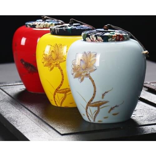 Creative Lotus Leaf Lotus Pattern Ceramic Tea Tin with Lid Sealed Candy Jar Kitchen Small Objects Storage Jar Storage Container