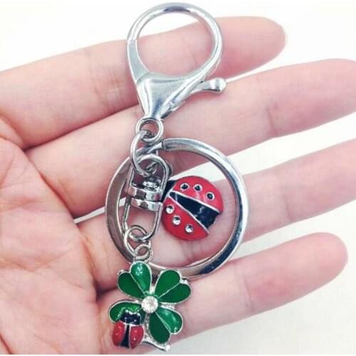 Hot 1pcs Vintage Enamel Scarab/ Four-leaf clover Charm Keychain Gifts Fit Key Chains Accessories Jewelry 1687