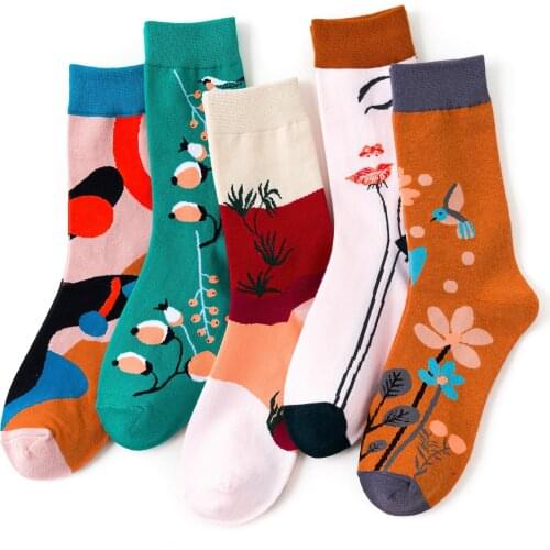Art Women Socks Flowers Birds Fashion Cool Happy Socks Personality Special Harajuku Marvel Adult Casual Crew Socks Soft Autume