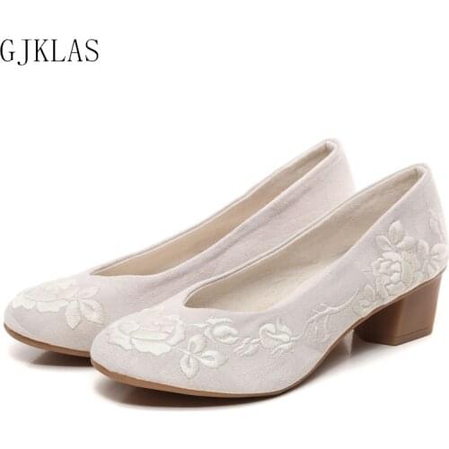 Ethnic Style Embroider Kitten Heels White Green Shoes for Women Casual Oxford Shoes Women Elegant Heels Woman Loafers Shoes