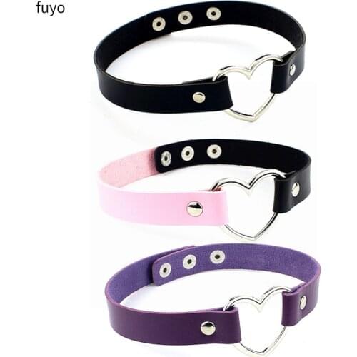 Gothic Round Heart Choker PU Leather Collar Necklace Punk Necklace Body Statement Jewelry Bondage for Women Neck Accessories