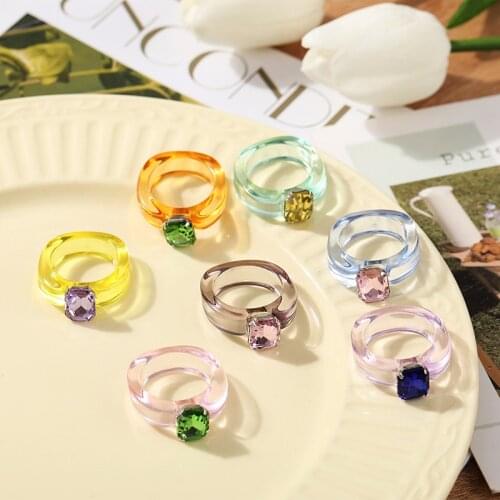 Candy Color Inlaid Rhinestone Crystal Joint Rings Gothic Geometric Irregular Resin Finger Ring for Women Aesthatic Jewelry Gift