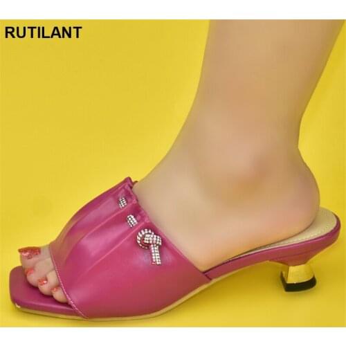 Latest Design Womens Dress Shoes Square Toe Rhinestone Wedding Shoes for Women Elegant Crystal Shoes Low Heels Women Pumps