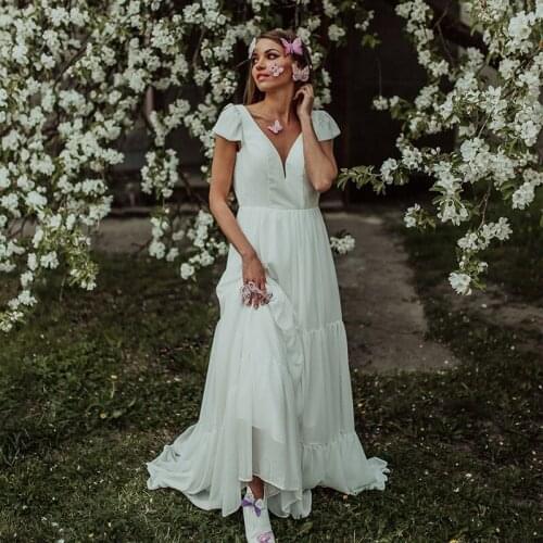 Simple Design Summer Boho Short Sleeves Wedding Dress V Neck Custom Made Open Back 2021 Bohemian Beach Bridal Gowns