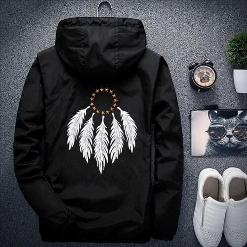 Japan Style Jacket Men Fashion 2019 Spring New Hooded Windbreaker Jacket Stylish Feather Print Mens Coats Casual Mens Jackets