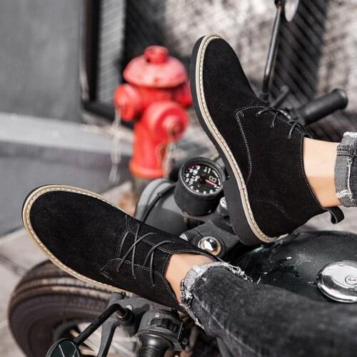 For Casual shoes sale mens sport causal 2020 sneakers boots Mens hot mens leisure man leather shoe Sneaker black footwear flat