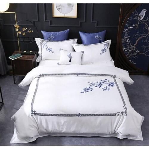 Embroidered Luxury Egyptian cotton Wedding Bedding Sets Chinese Stly Queen King size4/6pcs Bed set Bed Sheet Duvet couer white