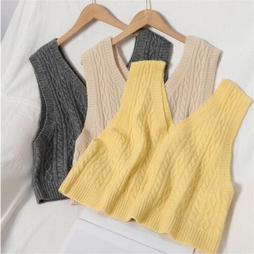 2021Korean Fashion Women Sweater Vests Sleeveless V-Neck Sweater Vests Women Stretchy Fashion Loose Pullovers Vests Women Winter