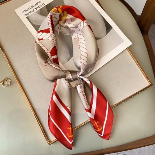 2021 Luxury Stripe Print Kerchief Female 70X70CM Dustproof Shawls Autumn Popular Sunscreen Square Towel Fashion New Silk Scarves