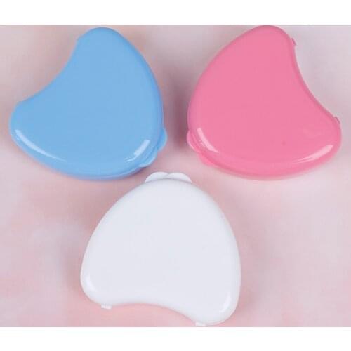 Heart Shape False Teeth Box Storage Case Dental Orthodontic Retainer Box Case For Denture Teeth Mouth Guard Storage