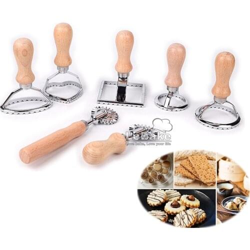 7 Designs Round Oval Heart Square Shape Kirsite Metal Dumpling Maker Biscuit Cookie Press Mold Cutter Dough DIY Kitchen Tools