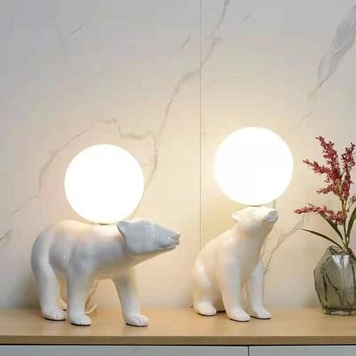 Modern and Exquisite Polar Bear Table Lamp Nordic Minimalist LED Lamp for Bedroom Bedside Creative Animal Decoration Table Lamps