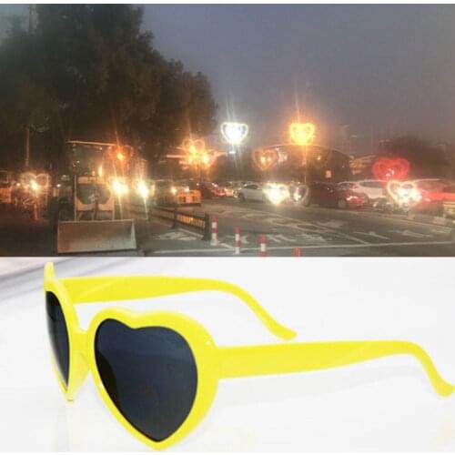 Love Heart Shaped Effects Glasses Watch The Lights Change To Heart Shape At Night Diffraction Glasses Women Fashion Sunglasses