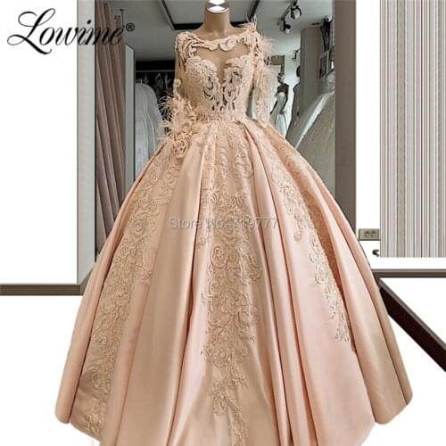 Champagne Pink Muslim Applique Wedding Dresses 2019 Feather Ball Gown Bridal Dress Vestido De Noiva Wedding Gowns Bride Dress