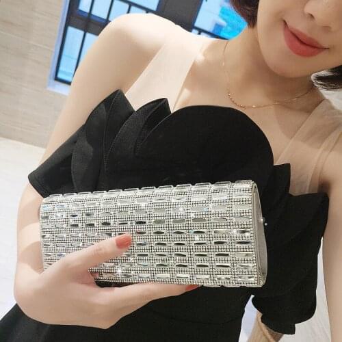 2021 New Luxury Diamond Banquet Bag Women Handbag Rhinestone Purses Small Handbags Femme Chain Package Main Messenger Bags