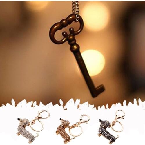 2020 New Cartoon Small Lovely Cute Rhinestone Dachshund Dog Design Keychain Bag Car Key Ring Charm Pendant Best Gifts for Purse
