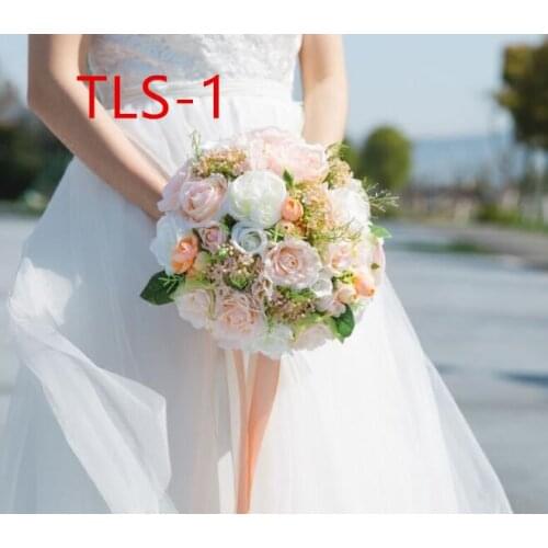Weddings and important occasions / Wedding accessories / Bridal bouquets TLS