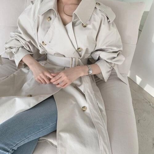 Causal light tan autumn women trench coat Split joint elegant long sleeve coat Plaid long coat with belt windbreaker