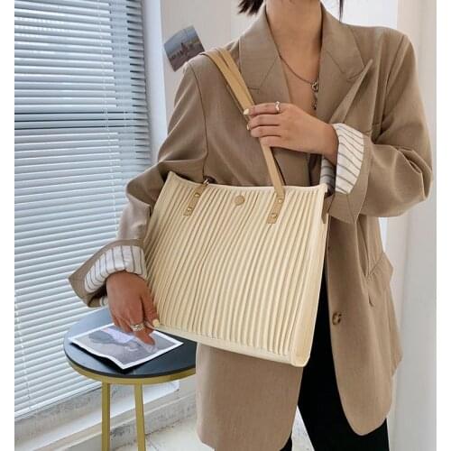 Tote Bag Backpack Handbag Shoulder Bag Female Purse Designer Pleated Fashion PU Leather Simple 2021 New Texture High Capacity
