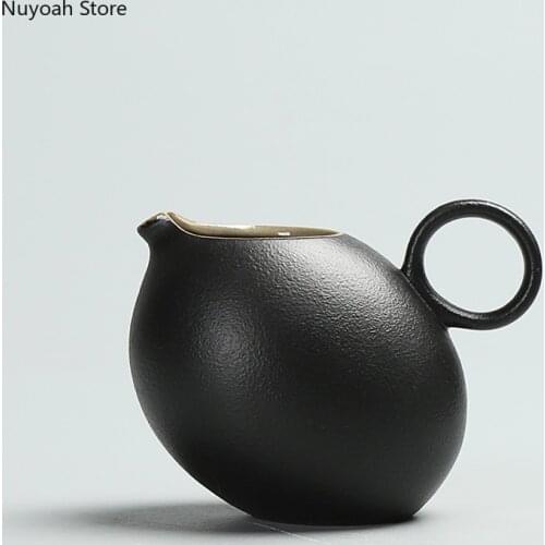 Japanese Black Ceramic Tea Set with Handle Kettle Household Creative Stoneware Tea Ware Living Room Decoration Accessories