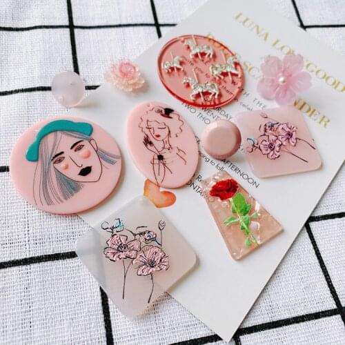 DIY jewelry accessories wholesale pink lovely acrylic disc circular spacer girl head carousel Flower Earrings accessories