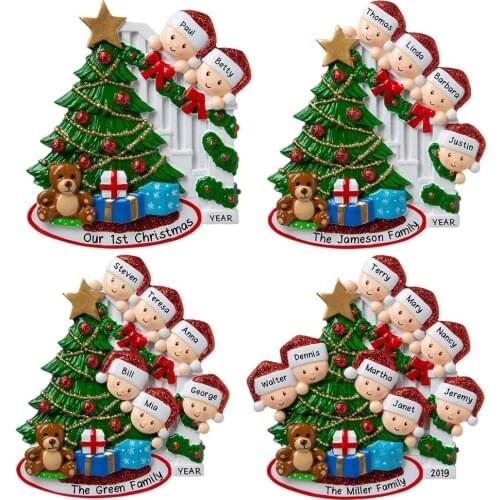 2020 Personalized Family Christmas Tree Ornament Personalize Happy Family Bannister Peeking Family Present Gift Home Accessories