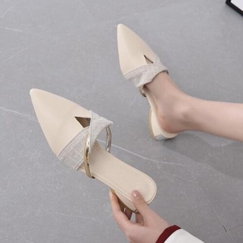 2021 Elegant Low Heel Women Mules Summer Sexy Pointed-Toe Ladies Slippers Slip On Leisure Ladies Office Shoes Beige Pumps Female