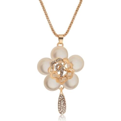 New south Korean accessories wholesale female long necklace The five petals of roses opal sweater chain