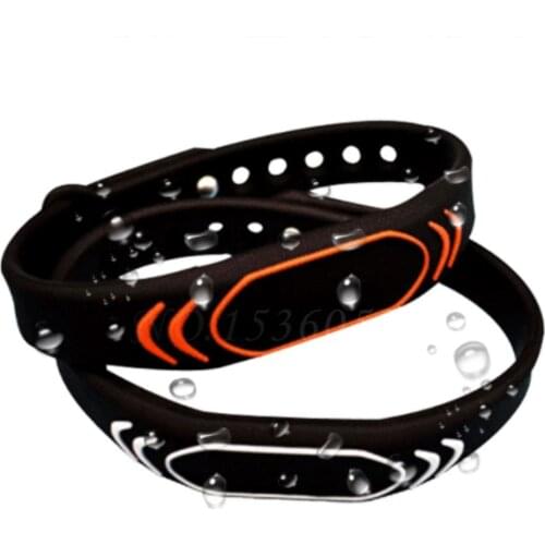 50pcs or 100pcs New RFID Wristbands EM4100 125KHZ Silicone bracelet black adjustable