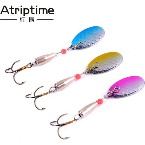 5Pcs Rotating Spinner Fishing Lure 6g Spoon Sequins Metal Hard Bait Treble Hooks Wobblers Bass Pesca Tackle