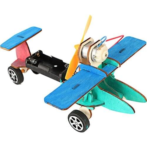 New scientific experimental technology electric taxiing aircraft childrens toys small production invention handmade DIY materia