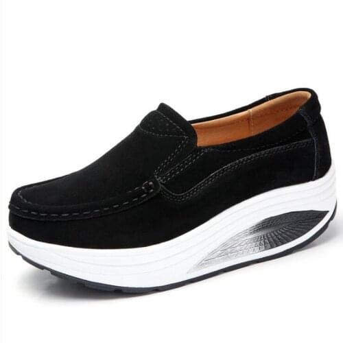 2020 Fashion Breathable Casual Flat Women Light Platform Shoes Slimming High Quality Sports Shoes