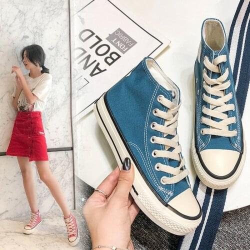 Men Women Casual High Top Canvas Shoes Classic Fashion Mens Shoes Vulcanized Sneakers Lace Up Trainers Man Flats Chaussure New