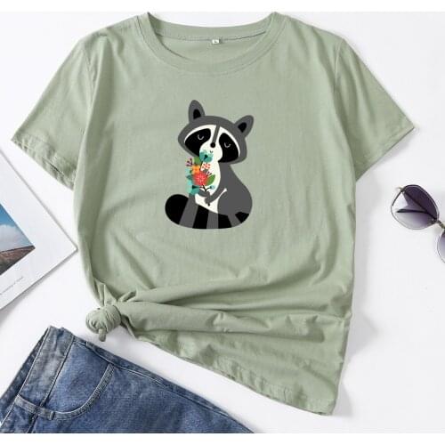Cute Raccoon Holding Flower Shirts Summer Women Crew Neck Short Sleeve Cotton T-Shirt Top Female Clothes Graphic Tee Shirt Tops