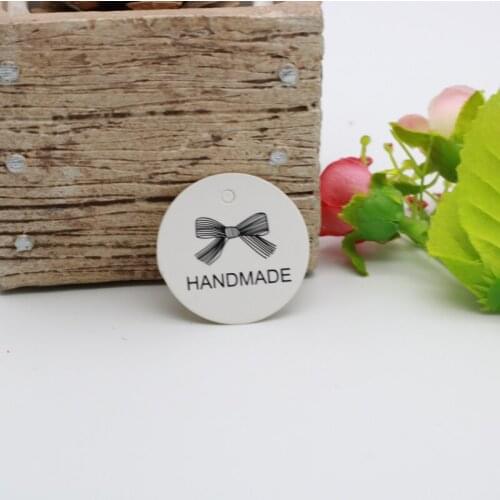 White Paper Lovely Gift Tags Handmade Price Tags 100pcs 3.5cm Baking Packing Labels for Flower Cosmetics Jewelry bottle Drink