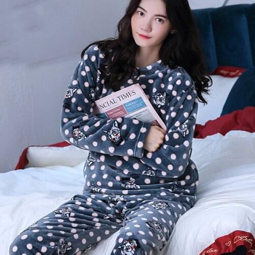 H6000 Lovely Pajamas Suit Girl Thickened Coral Velvet Home Clothes Round Neck Flannel Long Sleeves Loose Autumn Winter Nightwear